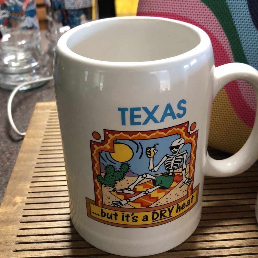 TEXAS ….BUT IT’S A DRY HEAT SET OF MUGS - Picture 4 of 5